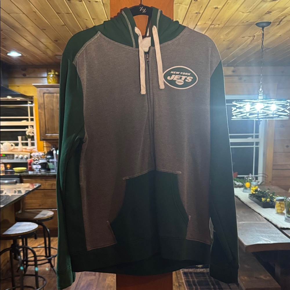 Fanatics Green and Black Hoodie